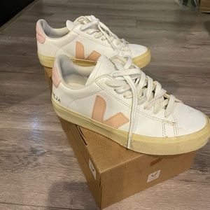 VEJA Campo Sneakers White/Petale
